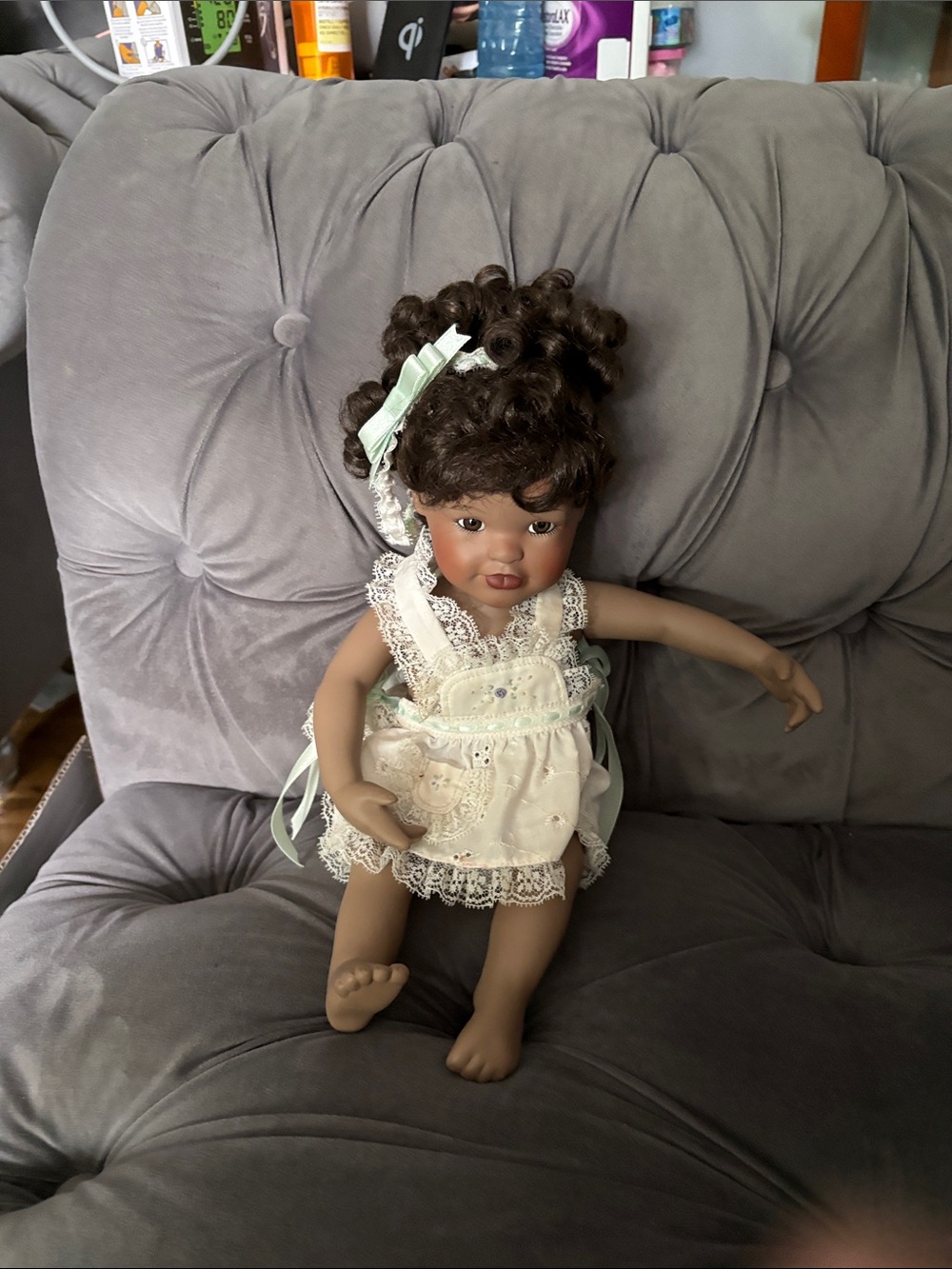 Vintage-Ashton Drake 1995 "Whitney" Porcelain Doll Yolanda Bello Retired
